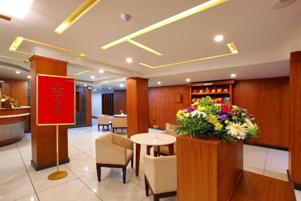 Hotel Sreevalsam Residency Kulanada Tāmarakulam Exterior foto