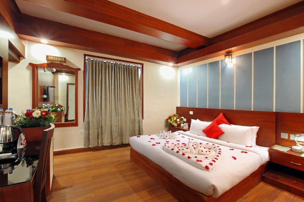 Hotel Sreevalsam Residency Kulanada Tāmarakulam Exterior foto